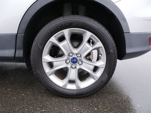 Used 2015 Ford Escape Titanium image 12