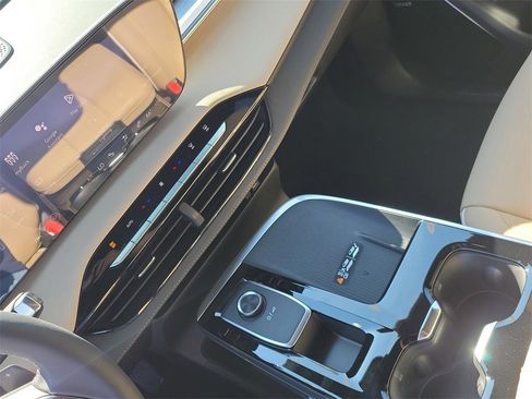 New 2026 Buick Enclave Preferred w/ Power Package image 29