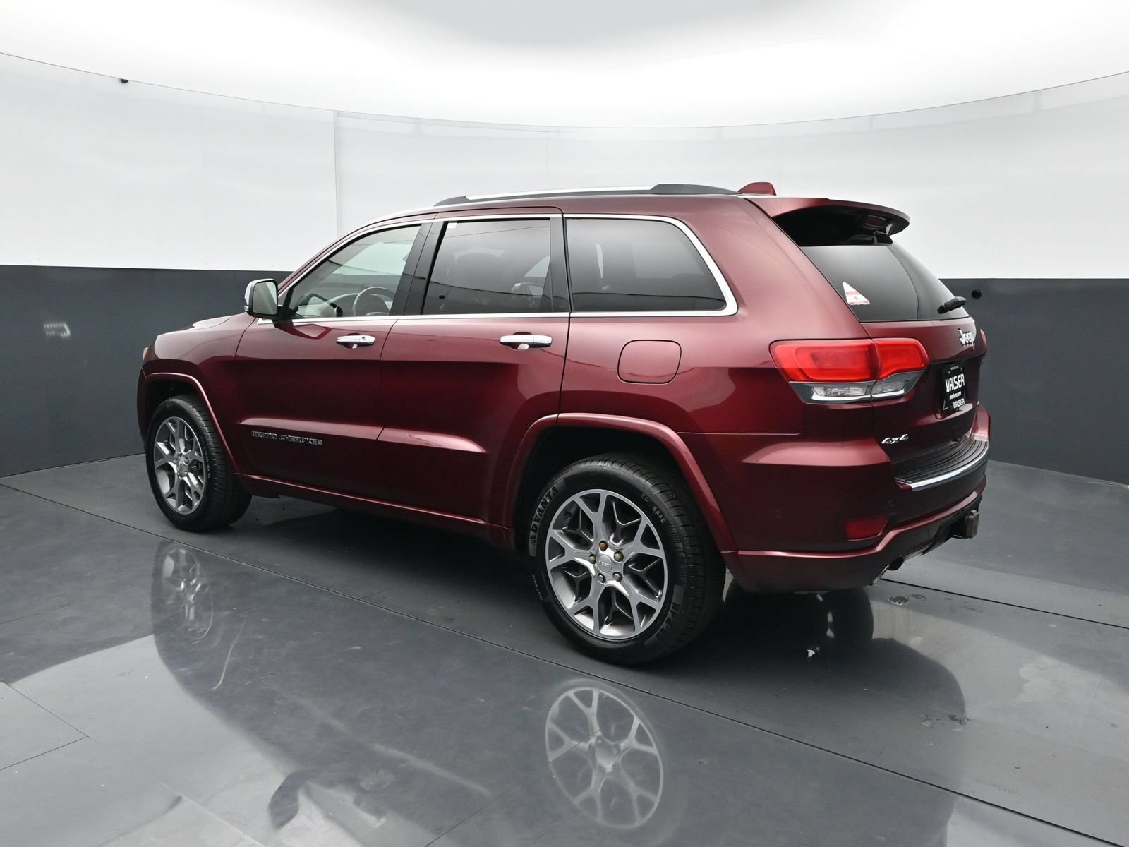Used 2021 Jeep Grand Cherokee Overland w/ Protech Group AWD/4WD image 4