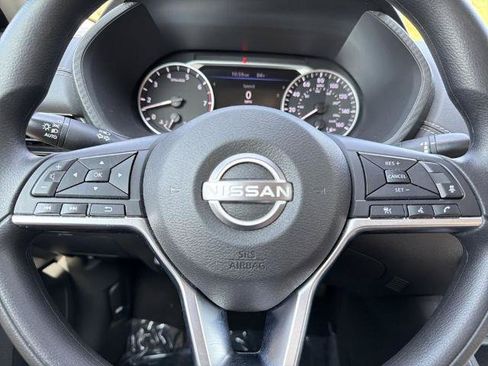 Certified 2024 Nissan Sentra SV FWD image 9