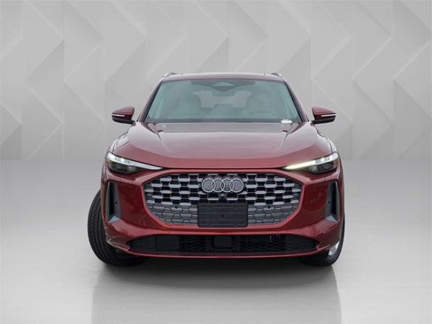 New 2025 Audi Q5 Premium Plus image 2