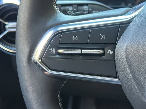 Used 2024 Chevrolet Equinox EV LT FWD image 33