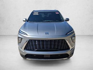 Used 2025 Buick Enclave Avenir w/ Super Cruise Package video 2