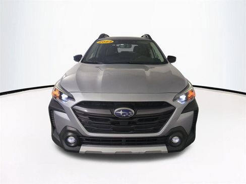Used 2023 Subaru Outback Limited XT AWD/4WD image 3