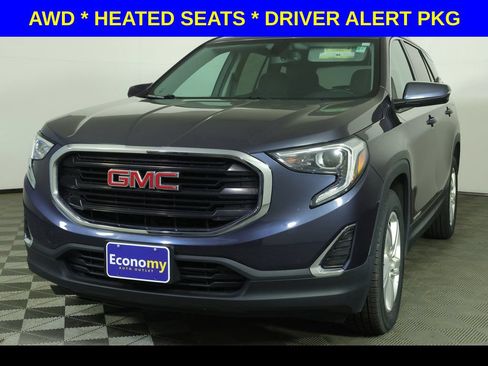 Used 2018 GMC Terrain SLE w/ Driver Convenience Package AWD/4WD image 1