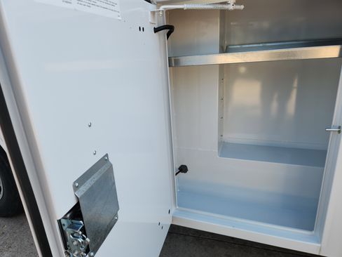 New 2025 Chevrolet Express 3500 w/ Power Convenience Package image 37