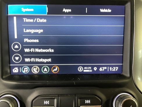 Used 2022 Chevrolet Silverado 2500 LTZ w/ LTZ Premium Package image 11