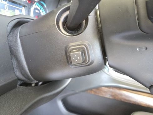 Used 2017 Chevrolet Tahoe LT w/ Luxury Package image 15