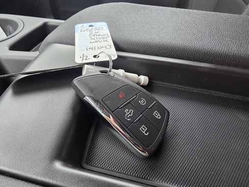 New 2026 Chevrolet Silverado 1500 Custom image 9