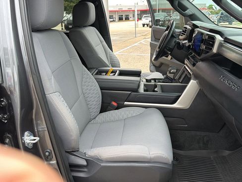 Used 2025 Toyota Tundra SR5 RWD image 19