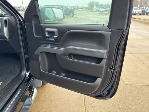 Used 2018 Chevrolet Silverado 1500 LT image 19