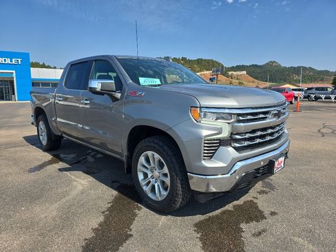 Certified 2024 Chevrolet Silverado 1500 LTZ AWD/4WD image 4
