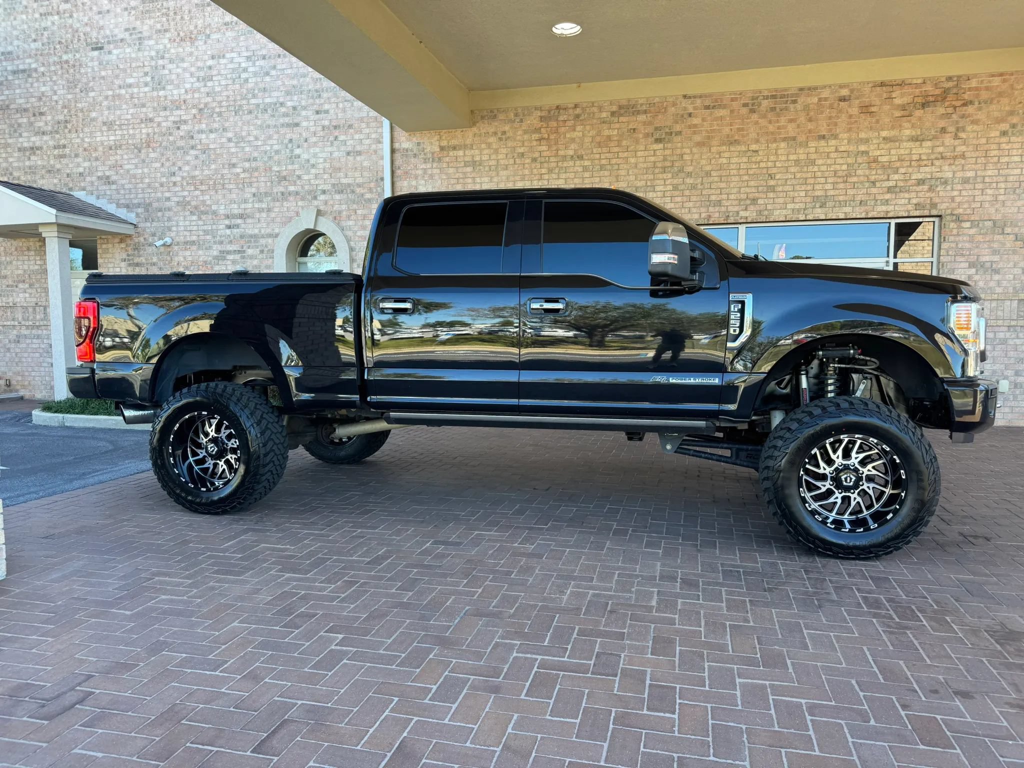 Used 2020 Ford F250 Platinum AWD/4WD image 18
