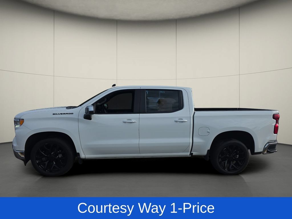 Used 2022 Chevrolet Silverado 1500 LT RWD image 5