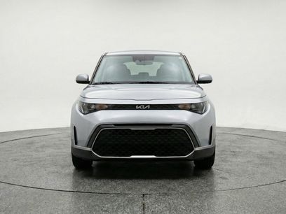 Used 2025 Kia Soul LX w/ LX Technology Package