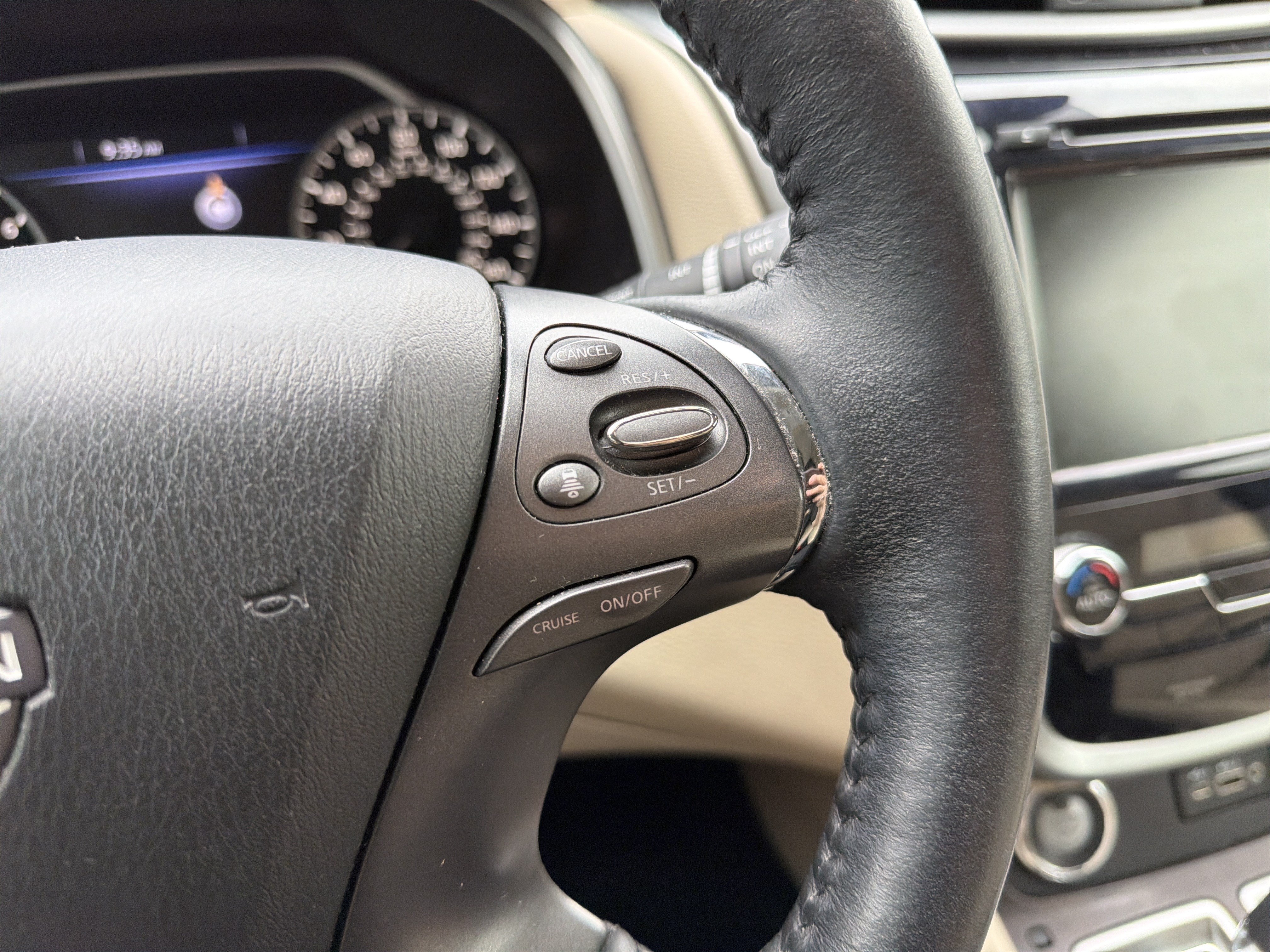 Used 2024 Nissan Murano Platinum w/ Cargo Package AWD/4WD image 20
