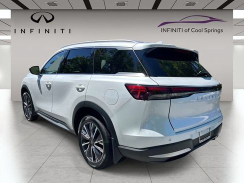 Certified 2026 INFINITI QX60 Luxe w/ Cargo Package FWD image 5