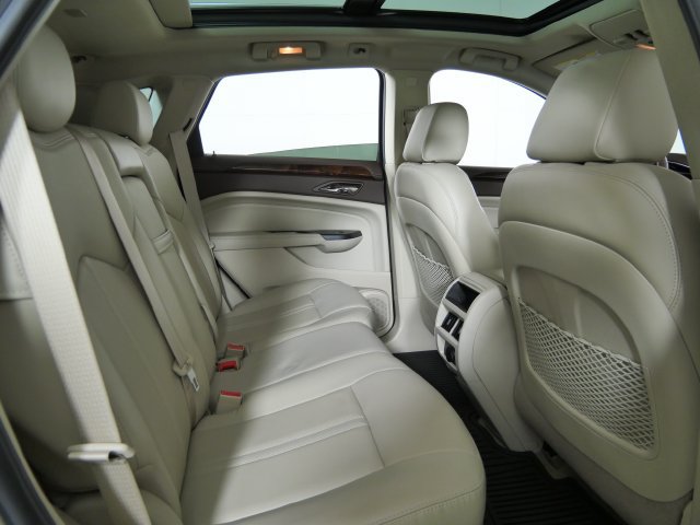 Used 2016 Cadillac SRX Luxury w/ Driver Awareness Package AWD/4WD image 14