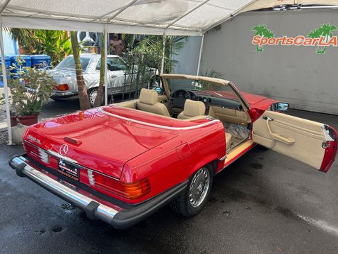 Used 1989 Mercedes-Benz 560 SL image 7