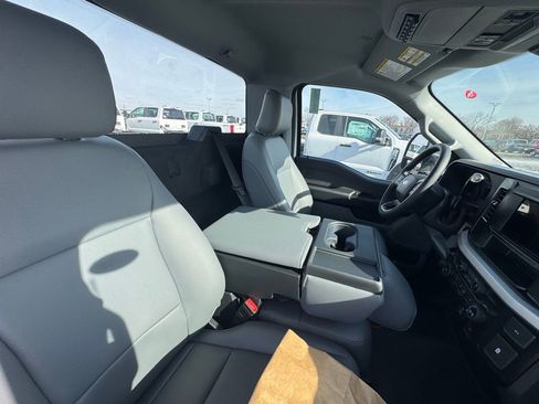 New 2026 Ford F350 XL w/ XL Chrome Package image 15