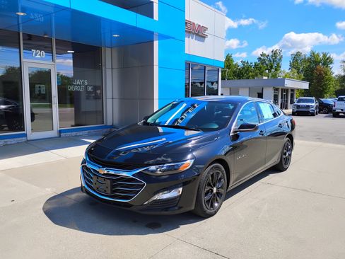 Used 2025 Chevrolet Malibu LT FWD image 11
