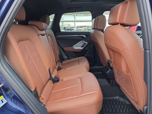 Used 2023 Audi Q3 2.0T Premium Plus image 29