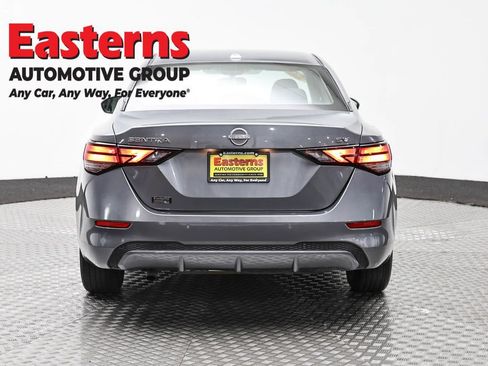 Used 2024 Nissan Sentra SV FWD image 6