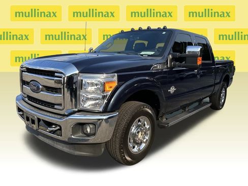 Used 2016 Ford F250 Lariat w/ Lariat Ultimate Package image 4
