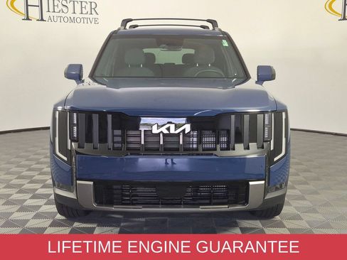 Used 2027 Kia Telluride S w/ Towing Package AWD/4WD image 3