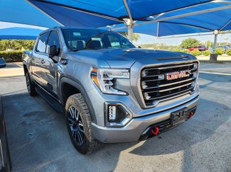 Used 2022 GMC Sierra 1500 AT4 w/ AT4 Preferred Package AWD/4WD video 1