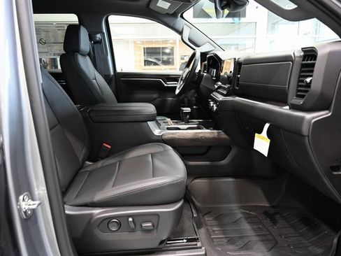 New 2026 GMC Sierra 1500 SLT w/ SLT Premium Plus Package image 13
