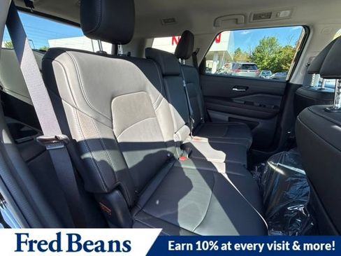New 2026 Nissan Pathfinder SL w/ Cargo Package AWD/4WD image 14