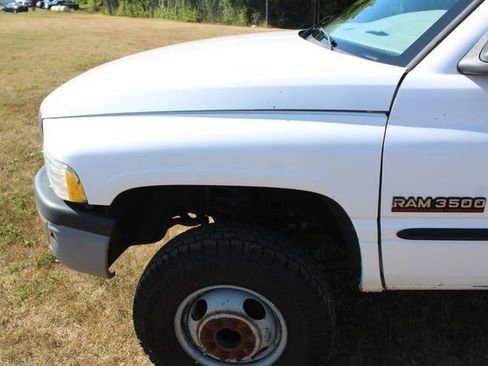 Used 2001 Dodge Ram 3500 Truck 4x4 Regular Cab image 12