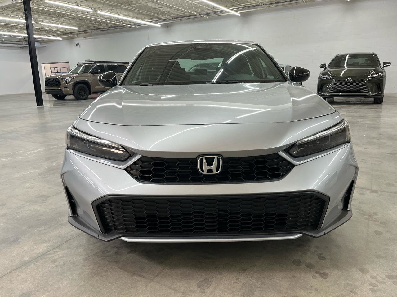 Used 2025 Honda Civic Sport image 3