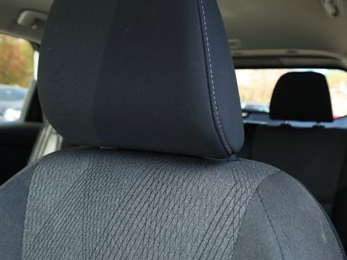 Used 2024 Nissan Rogue SV image 22