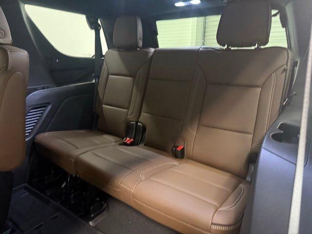 New 2026 Chevrolet Tahoe High Country RWD image 17