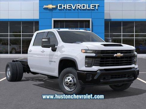 New 2026 Chevrolet Silverado 3500 W/T AWD/4WD image 7