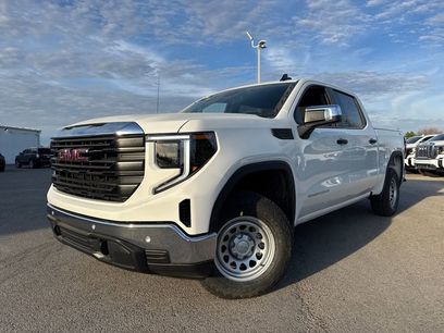 New 2026 GMC Sierra 1500 Pro w/ Pro Value Package