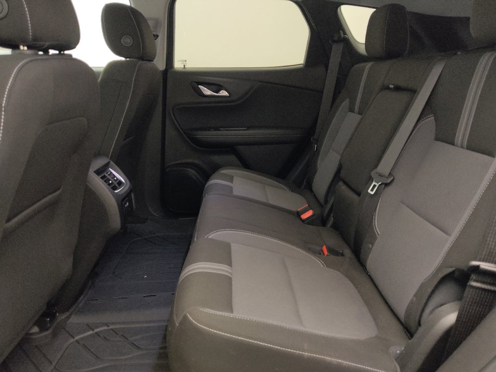 Used 2024 Chevrolet Blazer LT w/ Convenience Package FWD image 18
