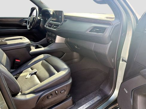 Used 2024 Chevrolet Tahoe LT image 15