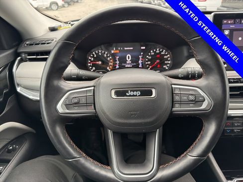 Certified 2022 Jeep Compass Limited image 8