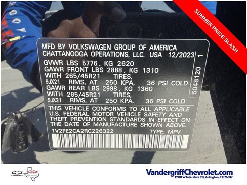 Used 2024 Volkswagen Atlas Cross Sport SEL Premium R-Line AWD/4WD image 31