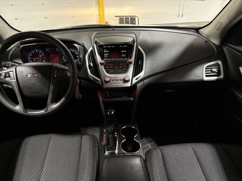 Used 2017 GMC Terrain SLE FWD image 10