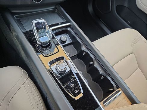 New 2026 Volvo XC60 B5 Core image 22