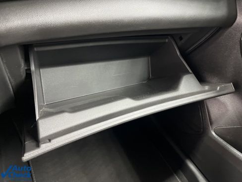 Used 2023 Buick Envision Essence image 28