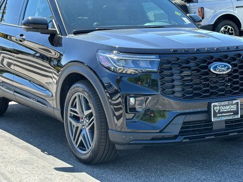New 2026 Ford Explorer ST w/ Sun And Sound Package AWD/4WD image 11