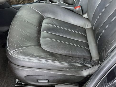 Used 2015 Buick Verano Leather FWD image 19