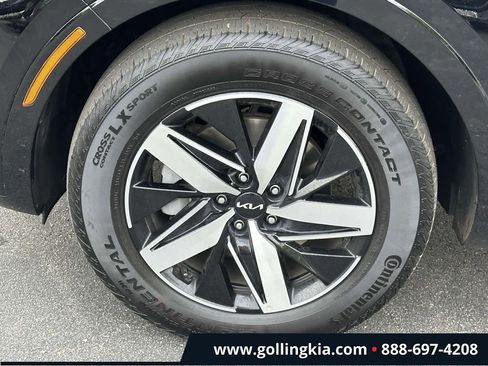 Certified 2023 Kia Sorento S w/ Panoramic Sunroof Package FWD image 7