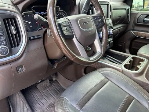 Used 2021 GMC Sierra 1500 Denali w/ Denali Carbonpro Edition AWD/4WD image 13