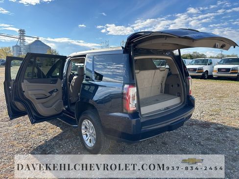 Used 2018 GMC Yukon SLT image 30